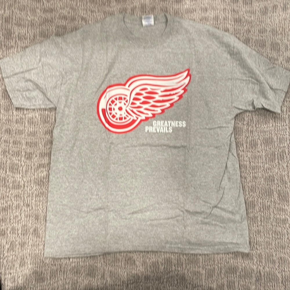 Men’s Red Wings T-Shirt